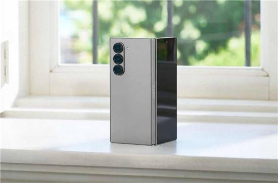 alaxy系列以创新引领移动影像进化爱游戏app登录让创作更自由 三星G(图3)